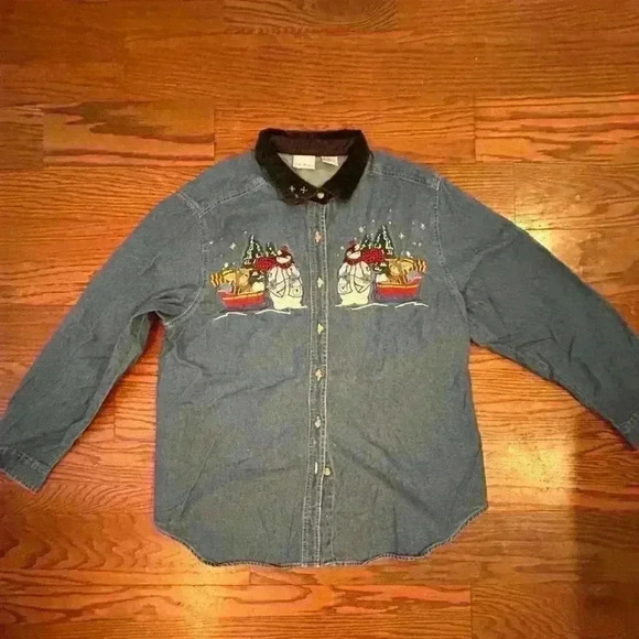 Vintage Christmas Embroidered Denim Shirt Snowman Size XL Ugly Christmas Sweater - Picture 7 of 9